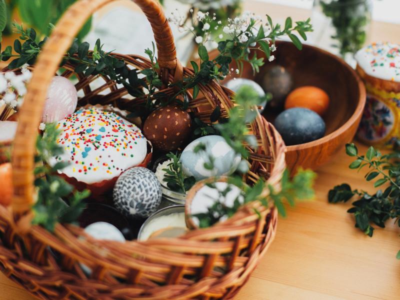 Koszyczki czekają na poświęcenie pokarmów